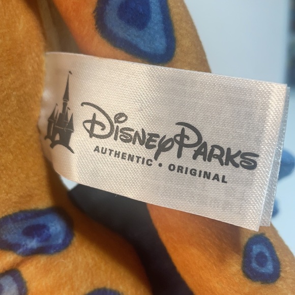 Disney Parks Skylar Elena of Avalor 16" Plush in Exccelent Used Condition! EUC - Picture 4 of 5